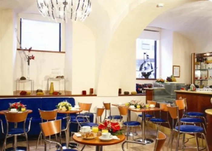 Priscilla Hotel 3*