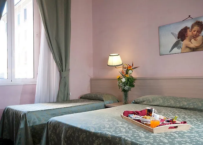 Priscilla Hotel 3*